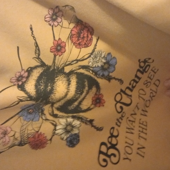 PLUS SIZE SWEATER - Picture 2 of 3